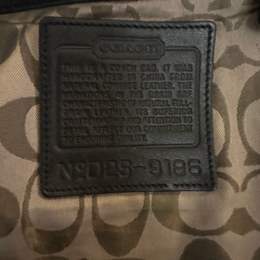 Coach Legacy Soho Bucket # 9186 - Picture 10 of 15